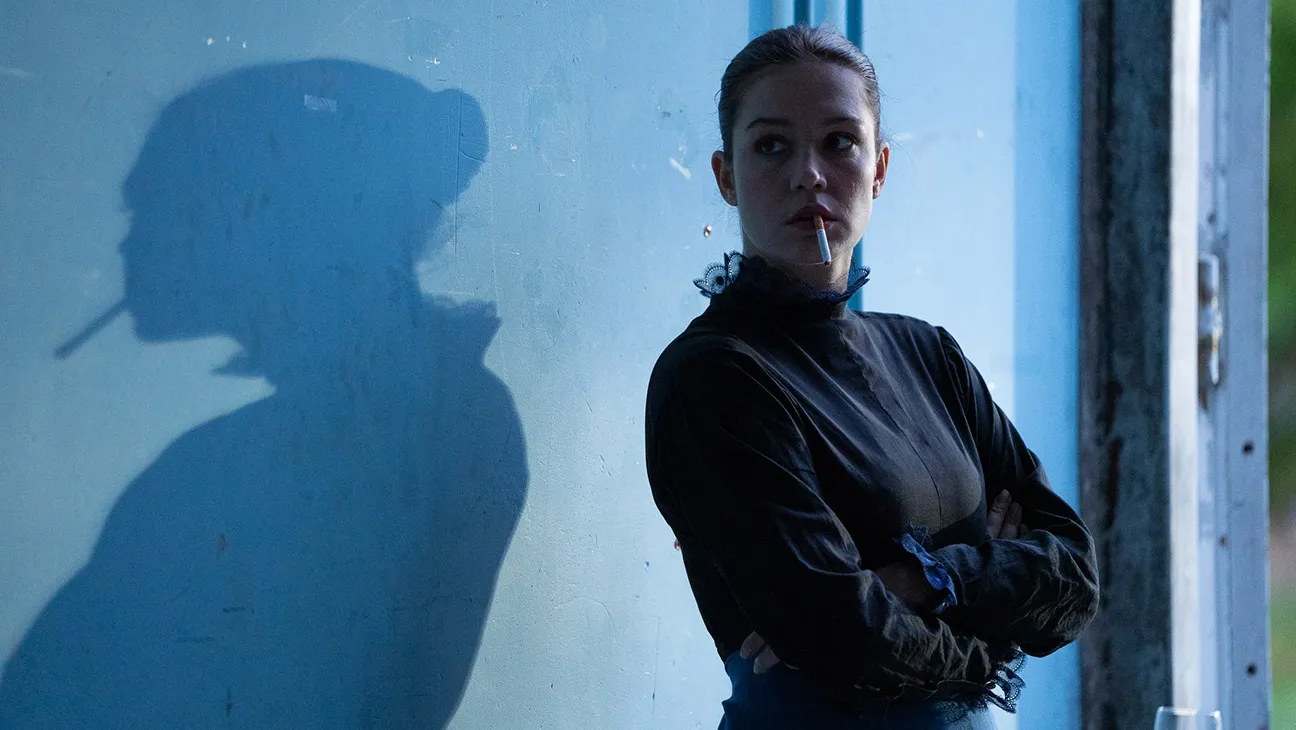 ‘Another Day’ Review: Adèle Exarchopoulos Shines as a Woman Under the Influence in an Otherwise Loose-Limbed Portrait of a Functioning Alcoholic
