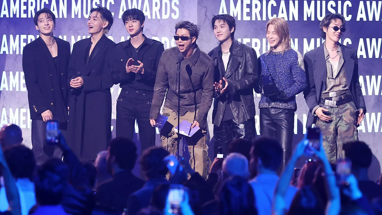 BTS Fanfare, Quick Stage Setups and More Moments From Inside the 2026 American Music Awards