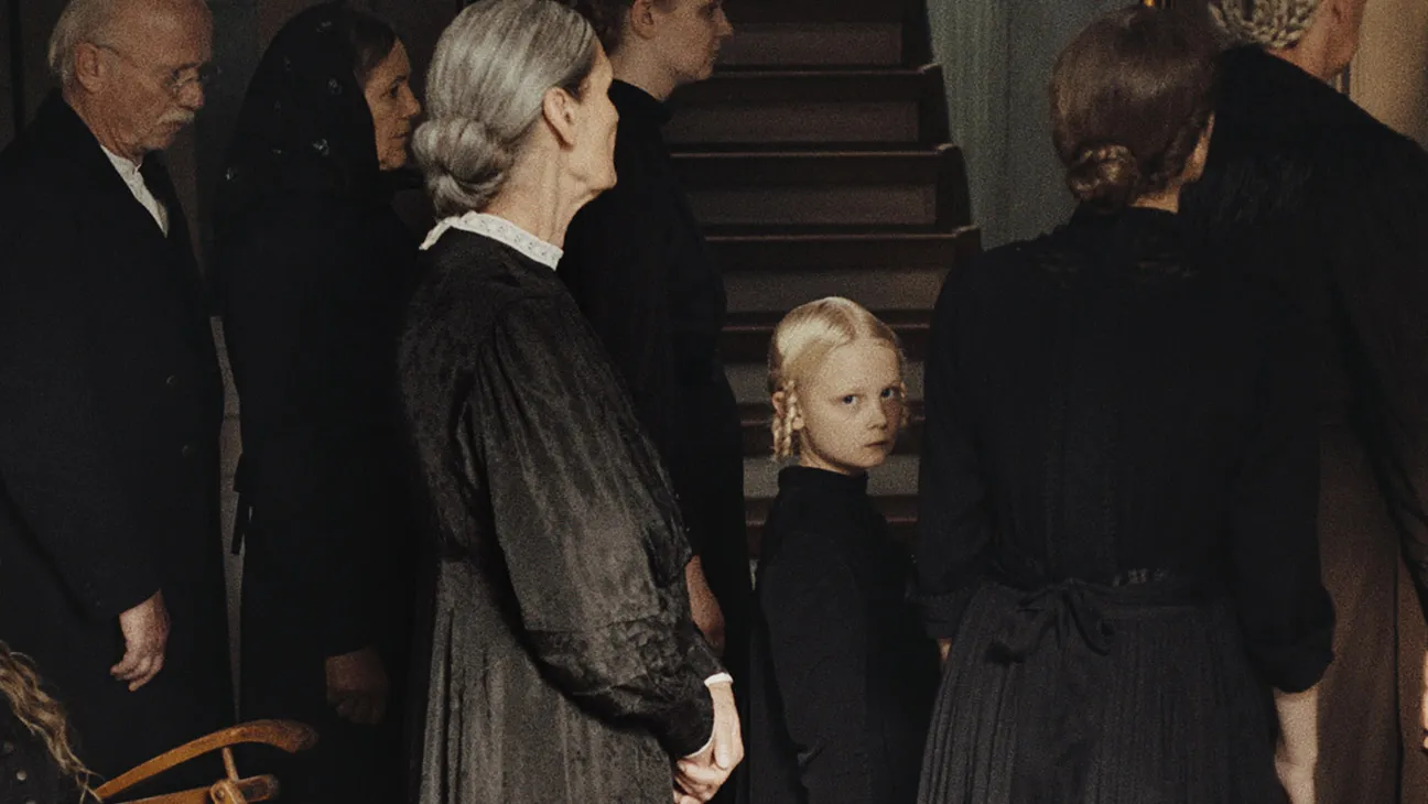 ‘Sound of Falling’ Sweeps German Film Awards