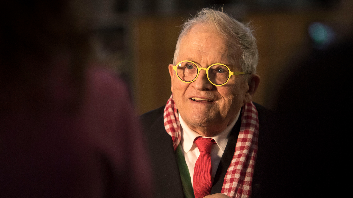 David Hockney, Legendary British Artist, Dies at 88