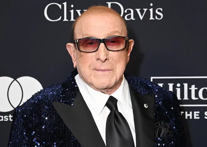 Bruce Springsteen, Alicia Keys, Barry Manilow to Attend Clive Davis’ Funeral