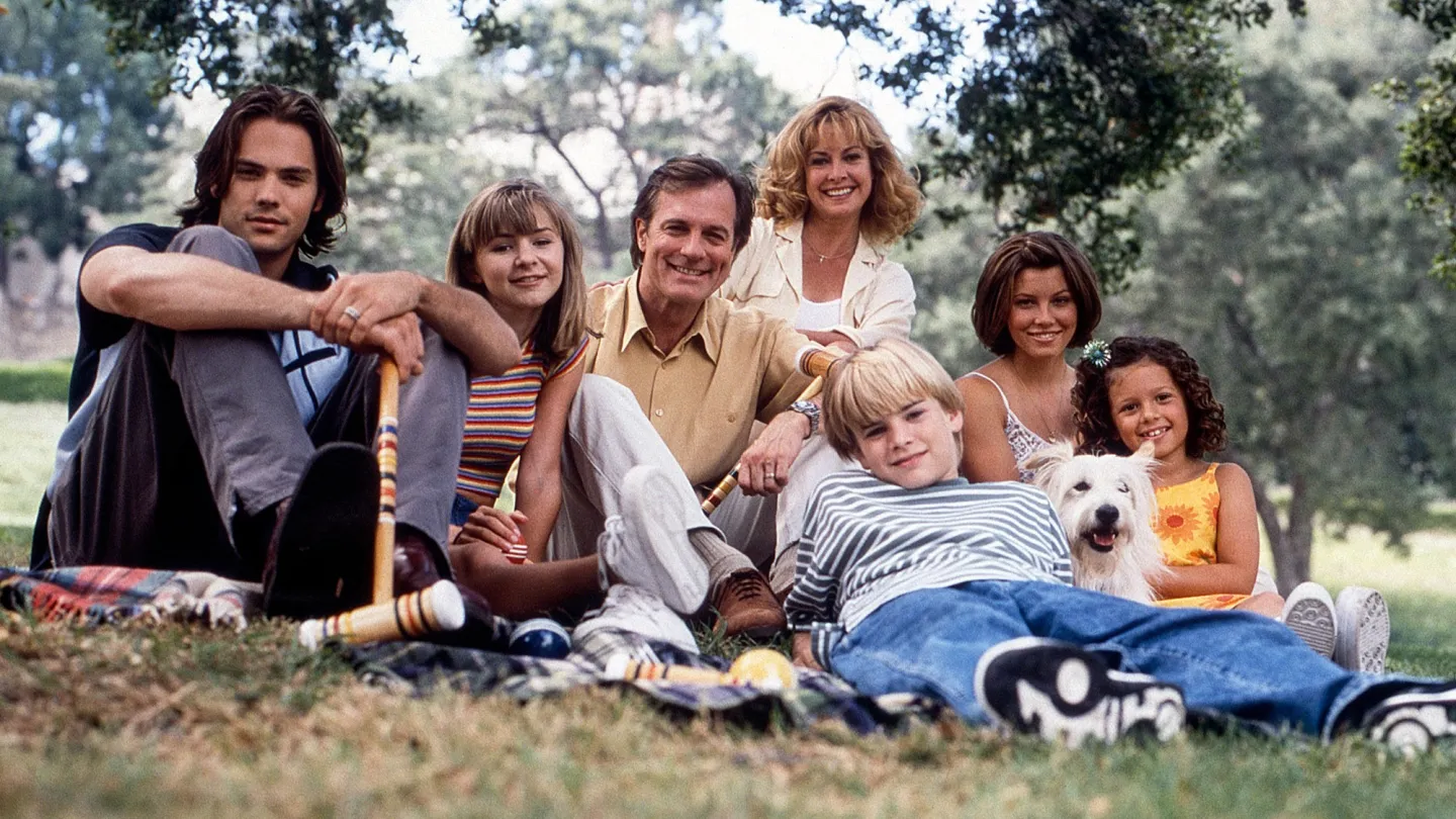 The Cast of ‘7th Heaven,’ Then and Now