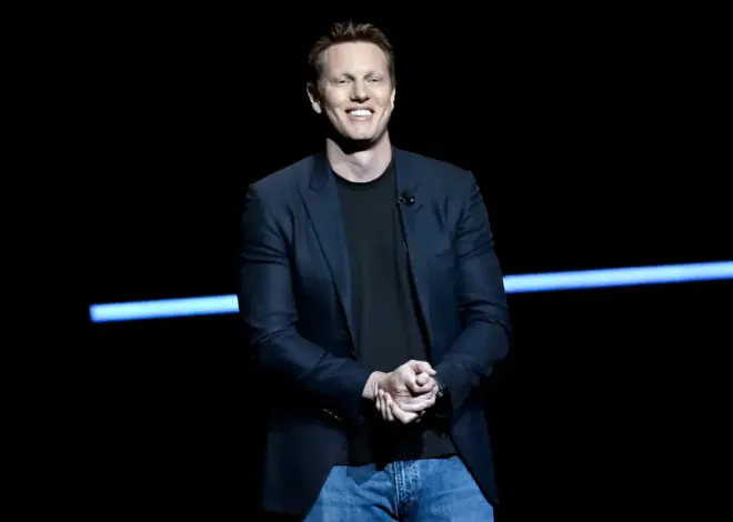 ‘Supergirl’ Producer Says David Ellison Has Met With James Gunn, Peter Safran: “He’s Pretty Open to What We’re Doing”