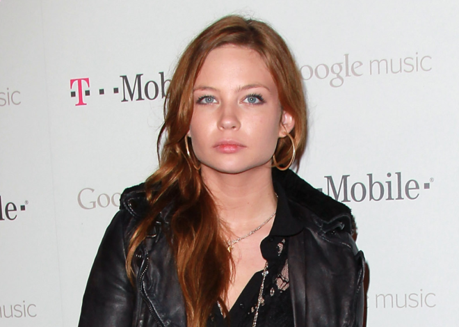 ‘Lilo & Stitch’ Voice Actress Daveigh Chase Died of AIDS