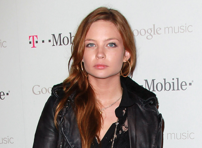 ‘Lilo & Stitch’ Voice Actress Daveigh Chase Died of AIDS
