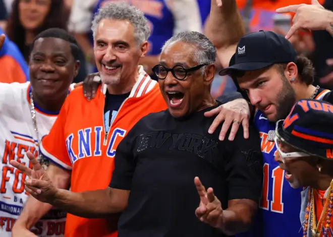 John Turturro Walked Across the Brooklyn Bridge So He Could Be at the Knicks Parade
