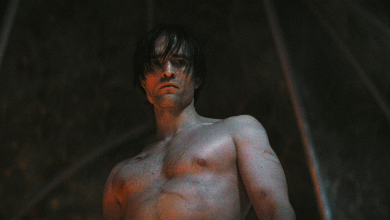 Robert Pattinson Responds to Batman Body Backlash: “I Worked Out Every F***ing Day”