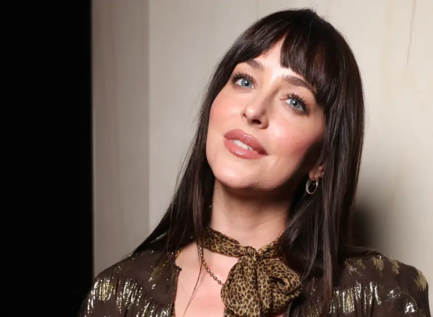 Dakota Johnson, Ellen Burstyn Play Versions of Marilyn Monroe in Maggie Gyllenhaal Short Film