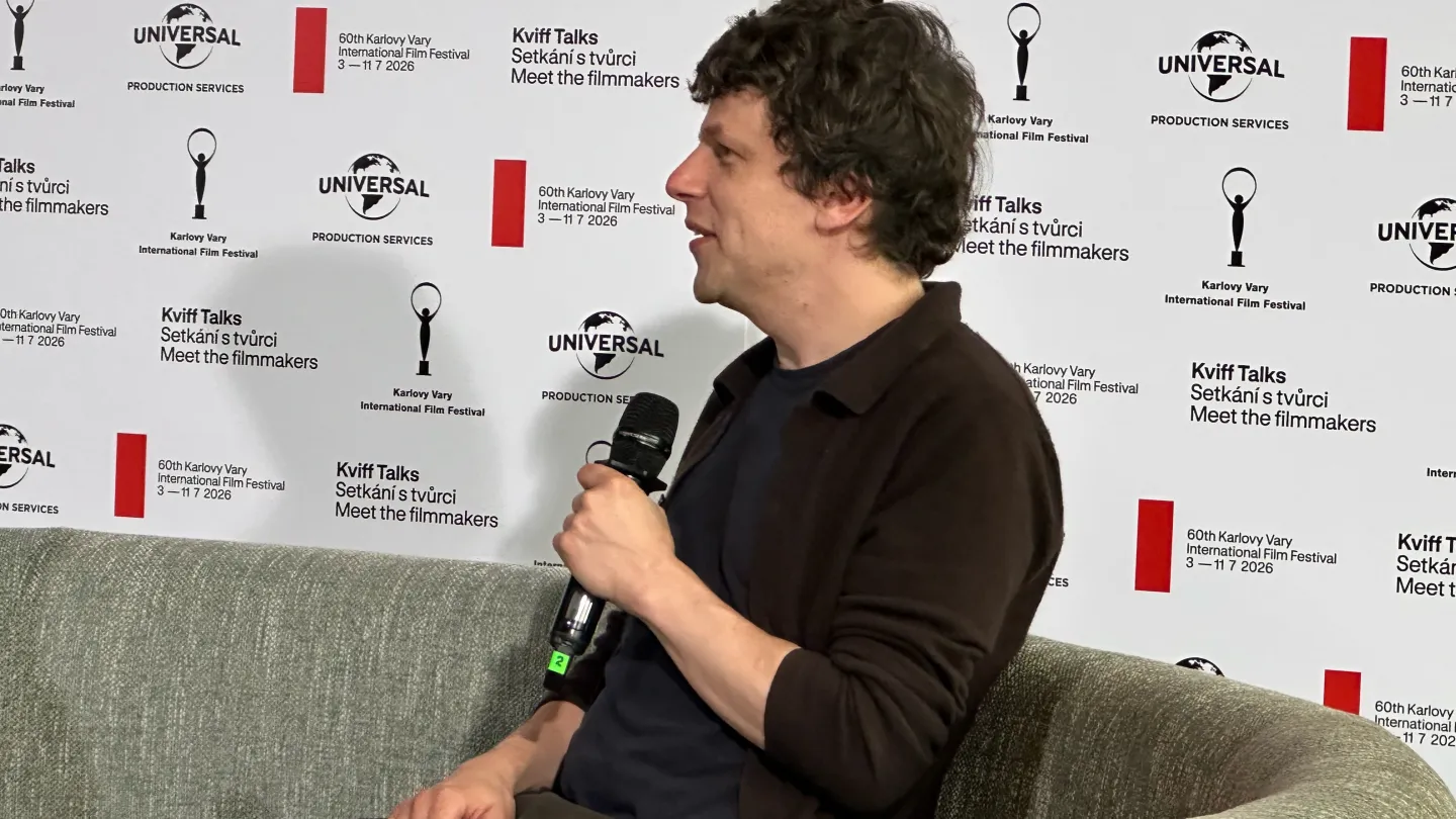 Jesse Eisenberg on Why He Doesn’t Want to Be Associated With Mark Zuckerberg