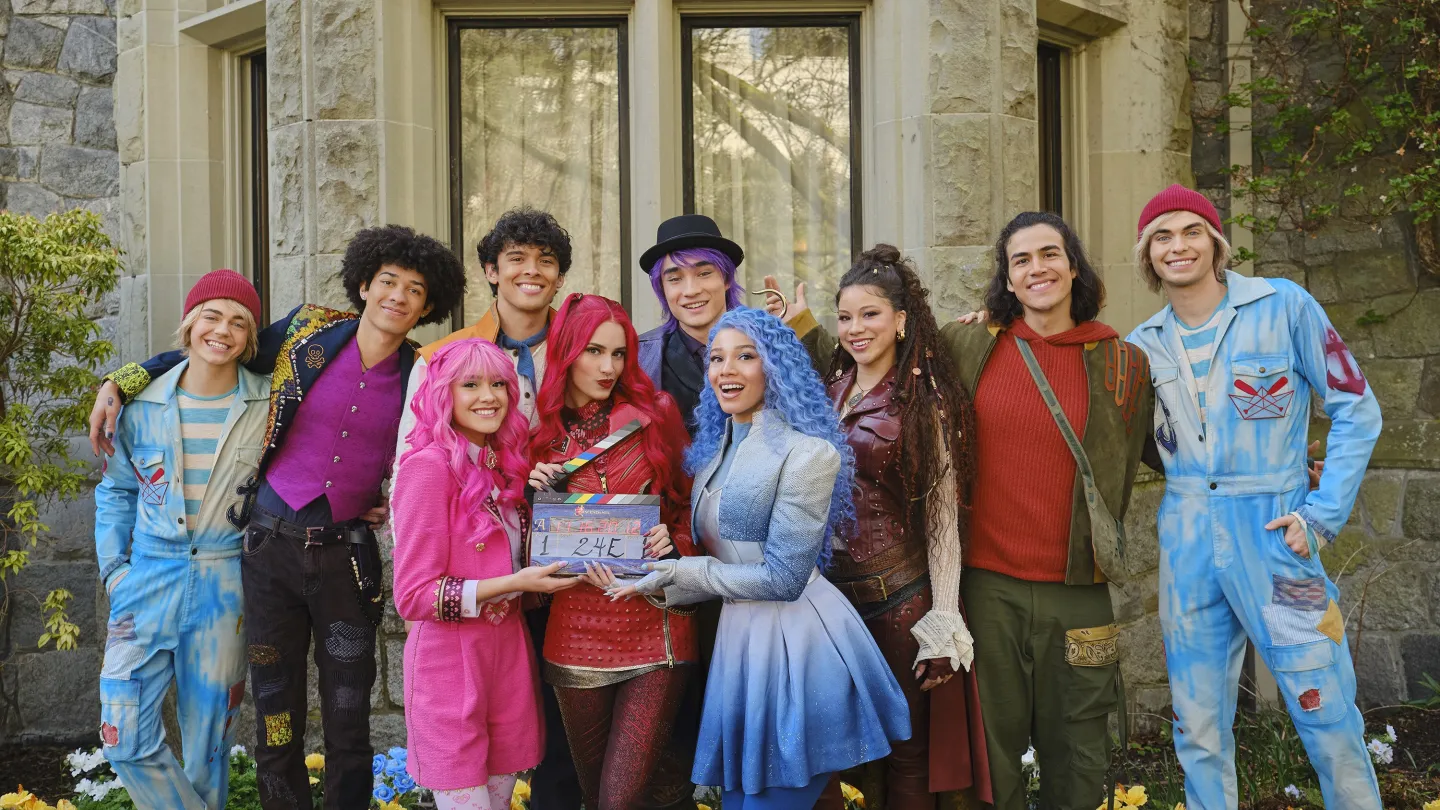 How ‘Descendants 5’ Ventures Further Into the World of Wonderland and Introduces New Characters (Hello, Chessy the Cat!)
