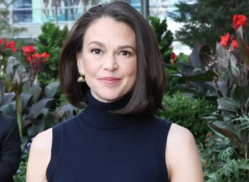 Sutton Foster’s Next Canyon Ranch Wellness Retreat Includes Excursion to Hugh Jackman Concert