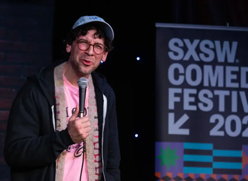 Comedian Rick Glassman Says His Podcast Is Like a Perfect First Date: “There’s Flirting Involved”