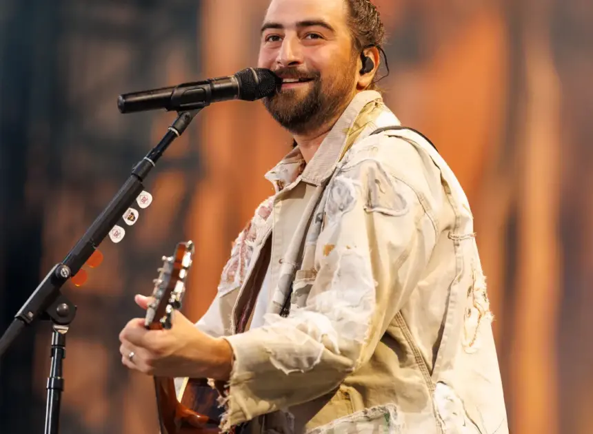 Noah Kahan Slams Trump’s Use of His Song and Vows He’d “Never Approve”