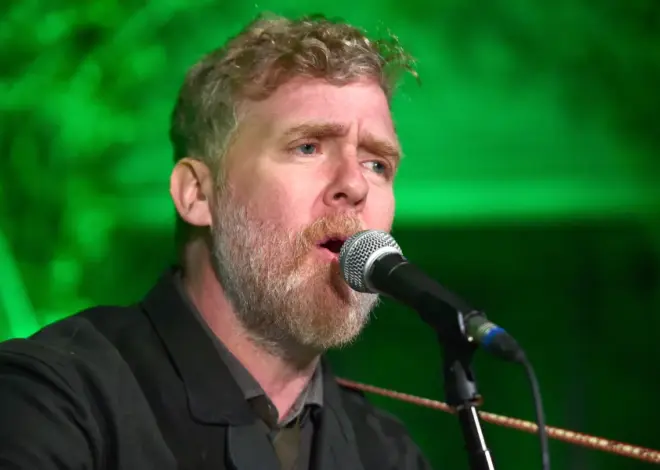 Bruce Springsteen, Bono Remember “Angelic Presence” Glen Hansard