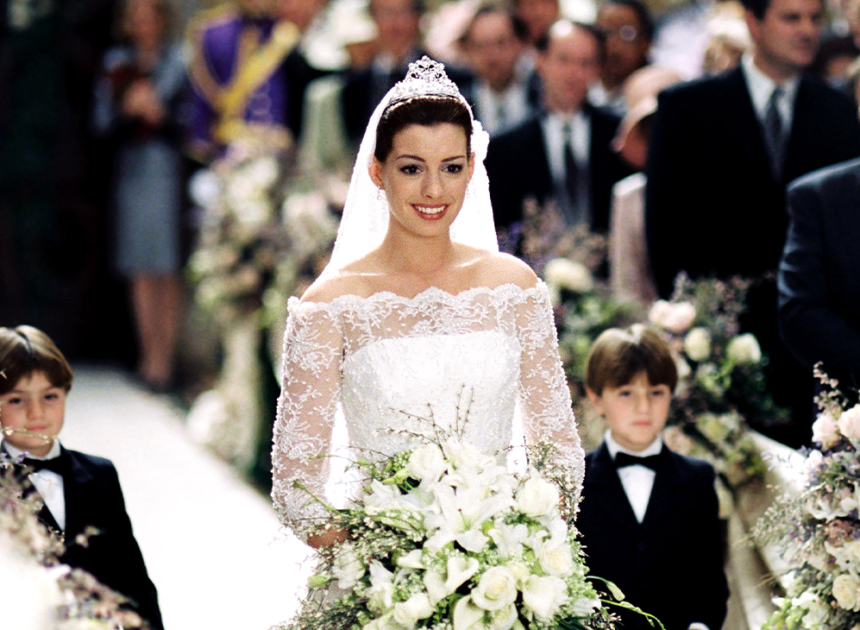 Anne Hathaway Reveals ‘Princess Diaries 3’ Update: “We Had a Story Breakthrough”