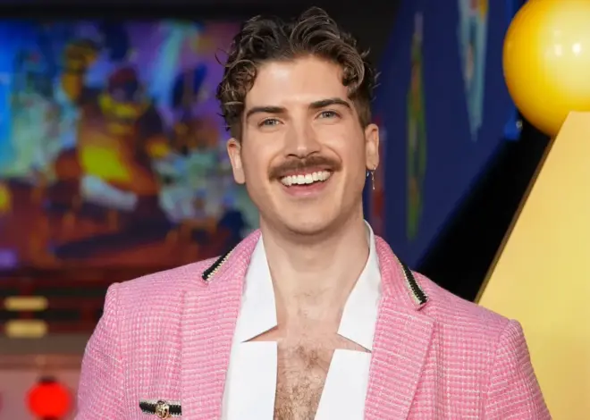 Joey Graceffa Signs With HeartRock Partners