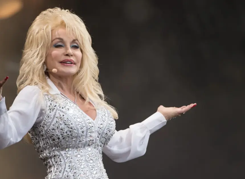 Dolly Parton Famously Turned Down Elvis. Can Songwriters Do the Same Now?