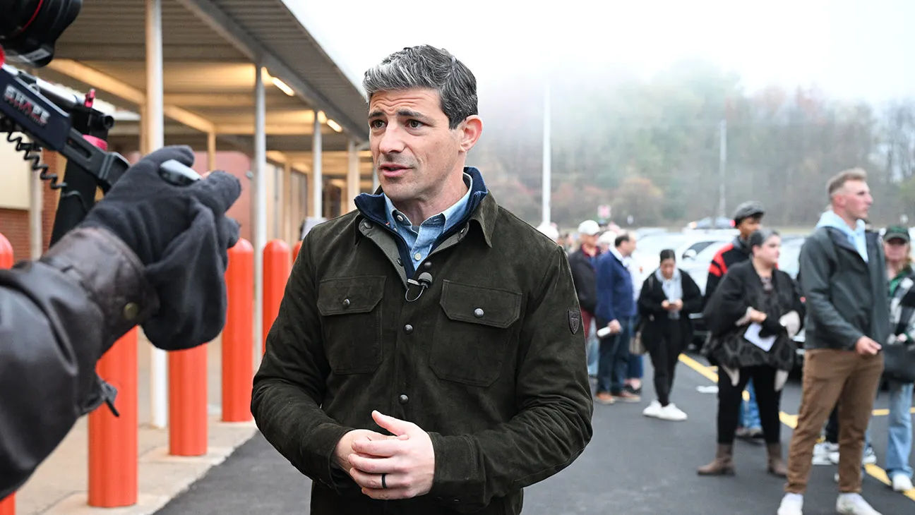 CBS News Chief Correspondent Matt Gutman Accused of Harassment in Wrongful-Termination Suit by Former ABC News Producer