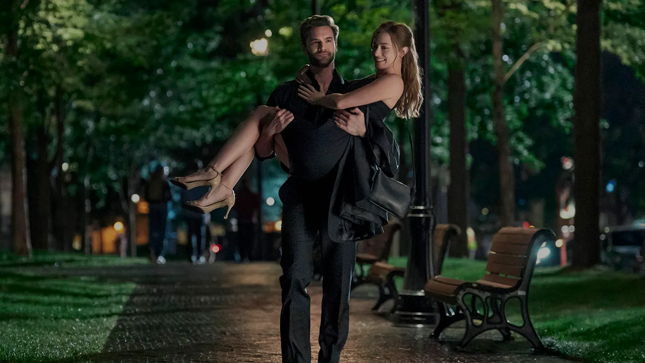 ‘The Love Hypothesis’ Trailer: Lili Reinhart and Tom Bateman Embark on Fake Dating Scheme in STEM Romance