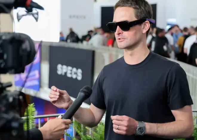 Snap CEO Sees New Wearable Glasses as “Largest Long-Term Opportunity”