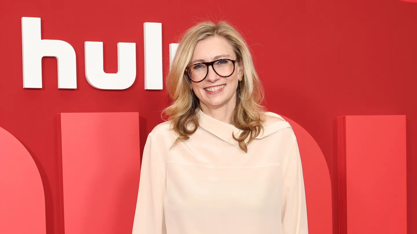 Catching Up With Liz Meriwether on Serial Killers, That ‘New Girl’ Reunion Joke and Britney Biopic
