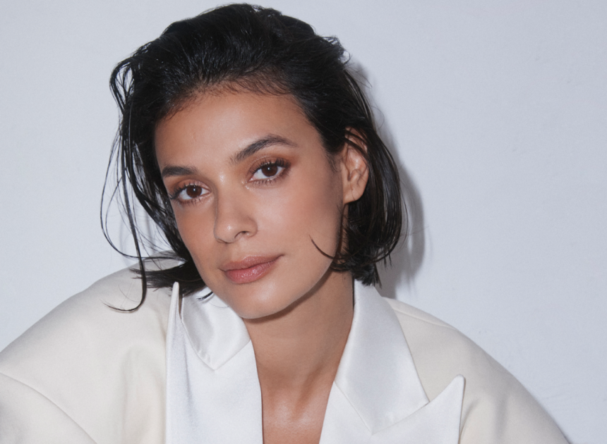 ‘Lioness’ Star Laysla De Oliveira Really Knows How to Kick A**