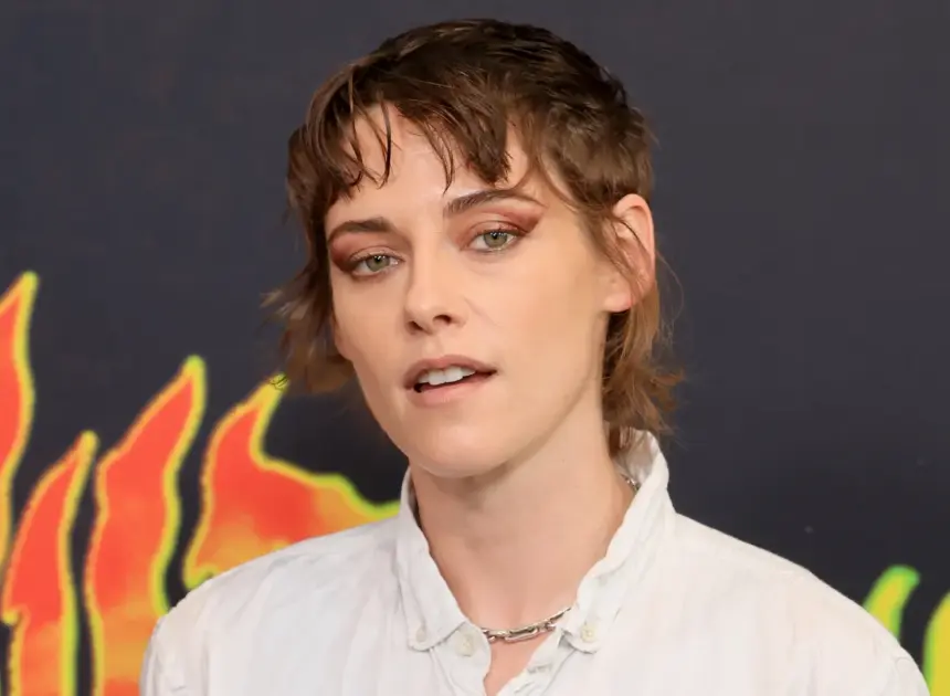 Kristen Stewart Applauds Reopening of Cinerama Dome: “Hope They Don’t F*** It Up!”