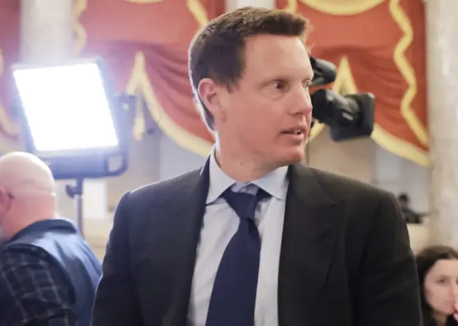Would David Ellison Really Just Pick Up His Hollywood Studios and Leave California?