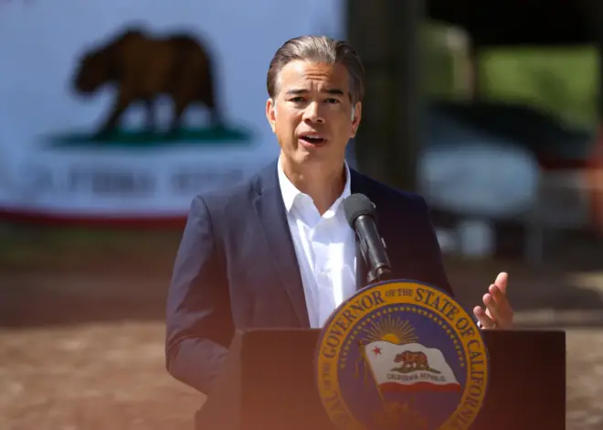 The War Over Warner Bros. Is Splintering Hollywood’s Labor World