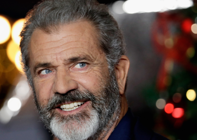 Mel Gibson Apologizes For “Thoughtless Idiocy” in Using Mock Sign Language at Fan Expo Canada