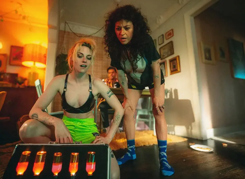 ‘The Wrong Girls’ Review: Kristen Stewart and Alia Shawkat Light Up a Sweetly Stupid Stoner Comedy