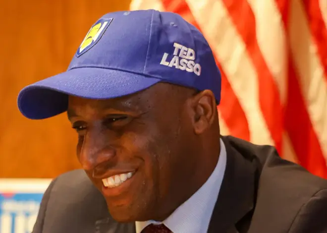 The Kansas City Mayor Didn’t Watch ‘Ted Lasso’ — Until Ted Lasso Came to Town