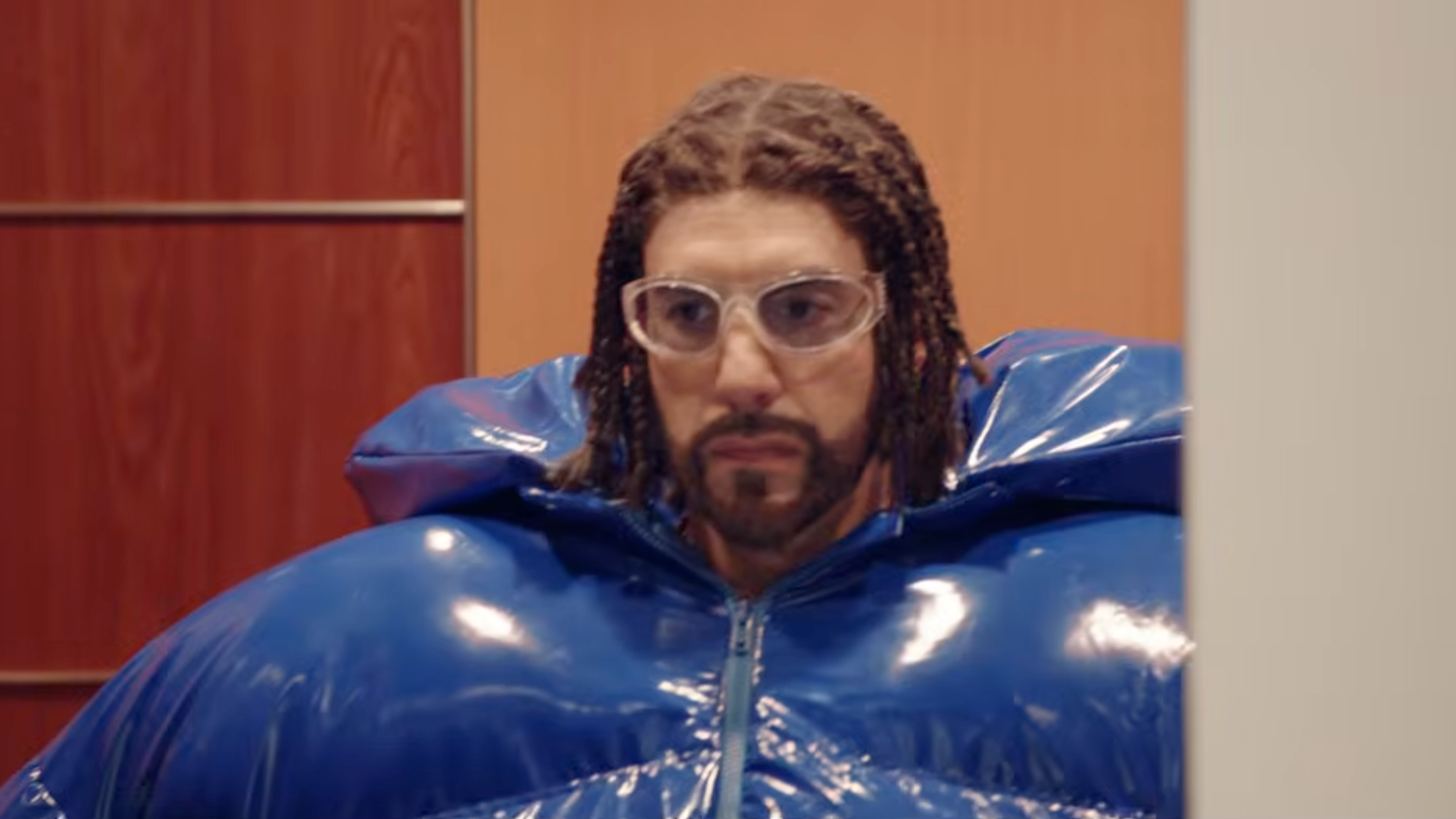 ‘Ali G: Who Iz I?’ Trailer: Sacha Baron Cohen’s Prankster Returns in Stunt Documentary