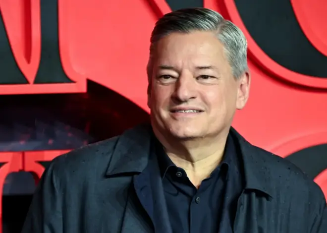 Jerry Seinfeld Applauds Ted Sarandos’ Impact on Hollywood: “The Most Loved Industry Executive I Have Ever Seen”
