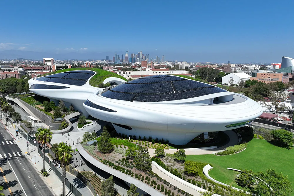 Why George Lucas’ Museum Building Mogs LACMA’s New David Geffen Exhibition Hall