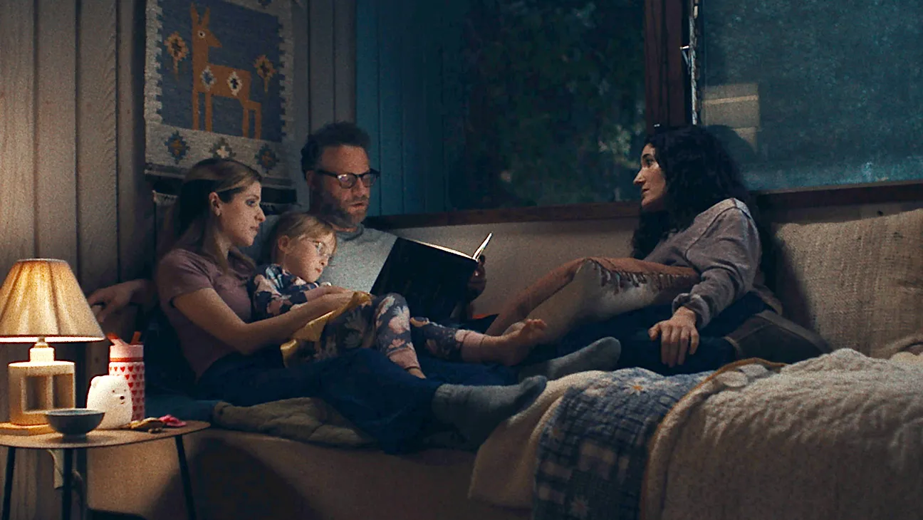 ‘Babies’ Review: Anna Kendrick Is a Comic Dynamo Alongside Seth Rogen in a Sparkling Portrait of a Couple Weighing the Pros and Cons of Parenthood