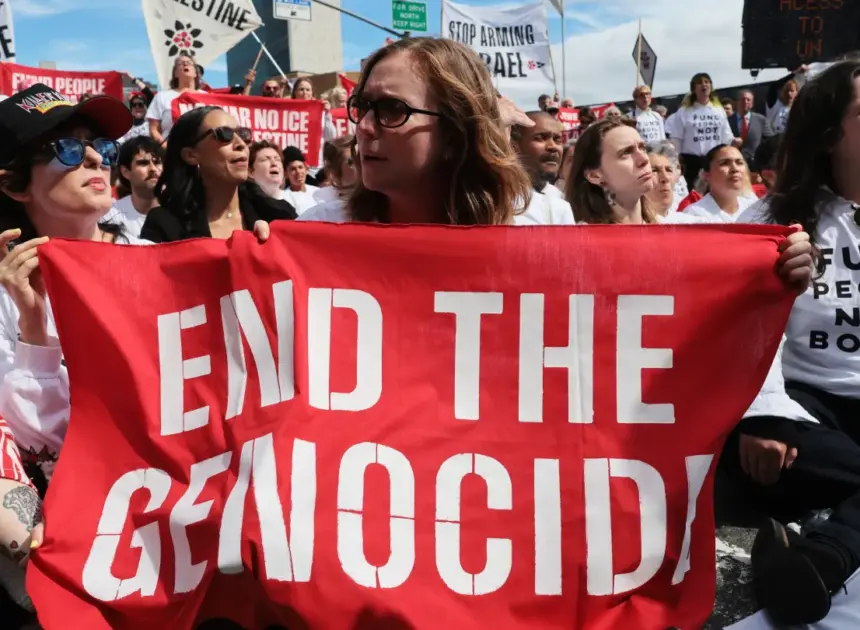 Hannah Einbinder Shares Statement After Being Arrested at United Nations Netanyahu Protest