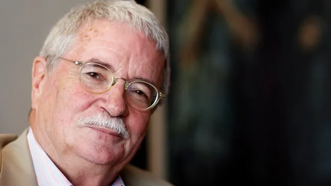 Bruce Davis, Longtime Chief Executive of Film Academy, Dies at 83