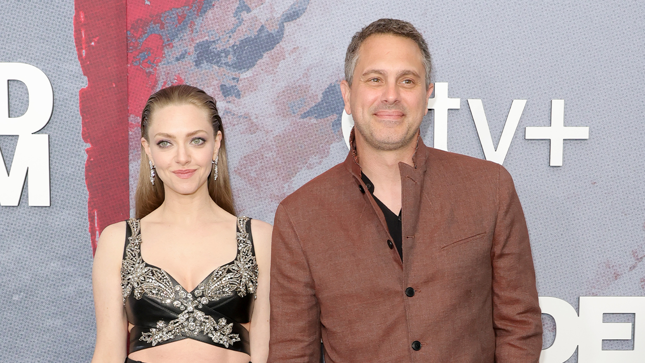 Amanda Seyfried Splits From Thomas Sadoski After Nearly 10 Years of Marriage