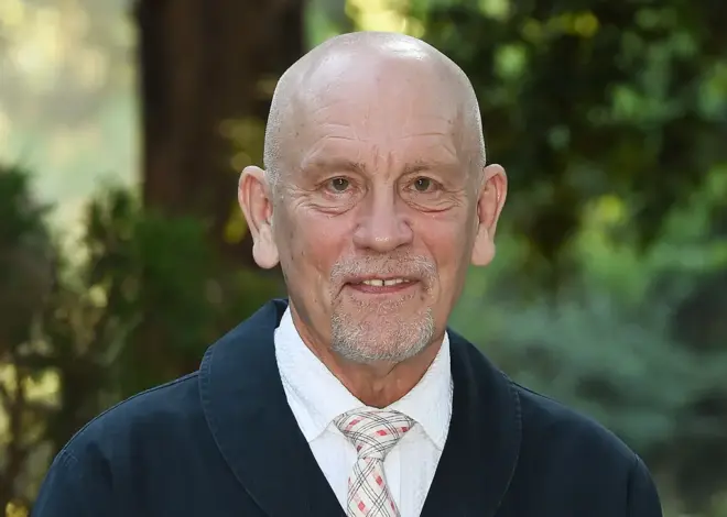 John Malkovich Returning to Israel With ‘The Music Critic’