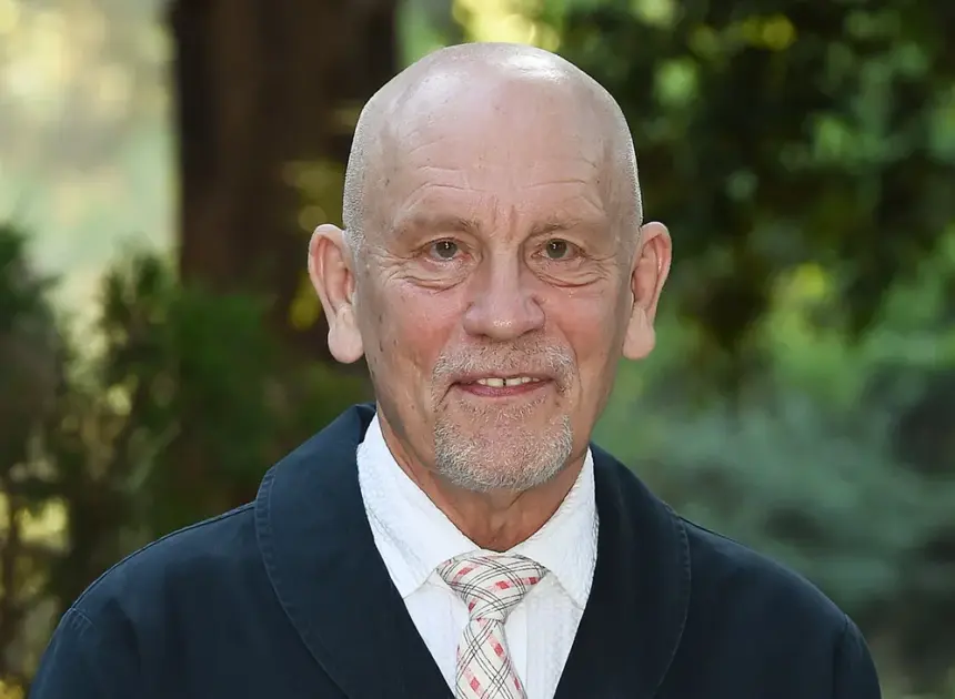 John Malkovich Returning to Israel With ‘The Music Critic’