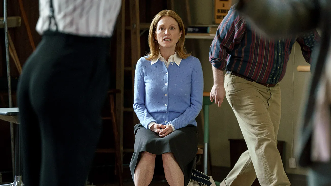‘The Debut’ Review: Julianne Moore and Paul Giamatti Are Dynamite Together in Jesse Eisenberg’s Entertainingly Offbeat Theater Comedy