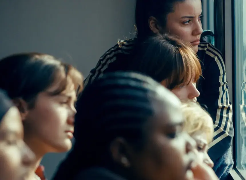 ‘A Place to Heal’ Review: An Intensely Performed French Teen Psych Ward Drama That Shifts Uneasily Between Reality and Fiction