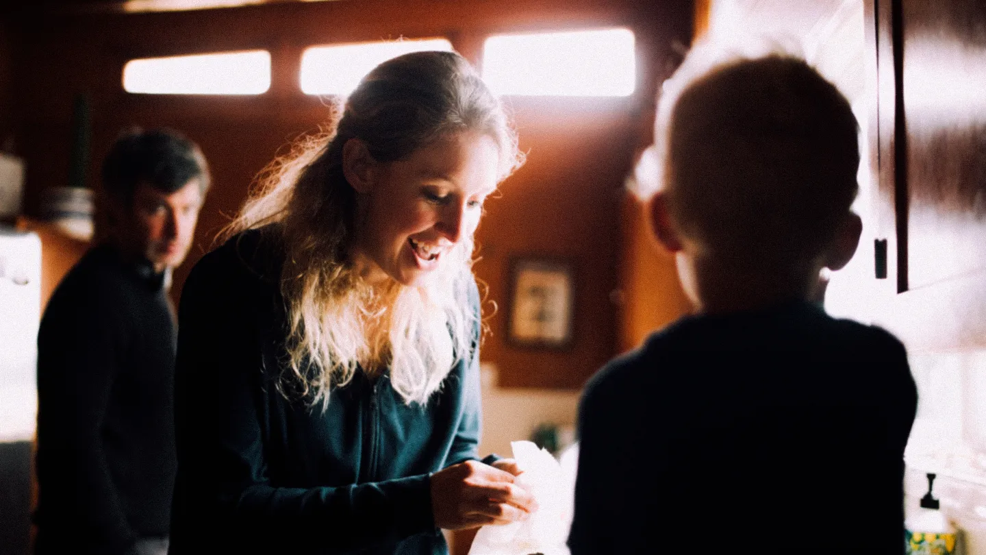 Telluride Awards Analysis: Nathan Fielder’s Off-the-Wall Elizabeth Holmes Doc Could Click with Academy — and Land Picture and Acting Noms