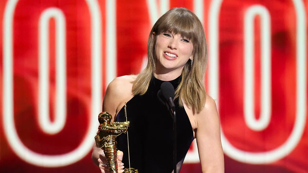 Taylor Swift at the 2026 MTV VMAs: Pop’s Biggest Star Accepts Top Prize and Inaugural Honor, Debuts “Patient Zero” Music Video
