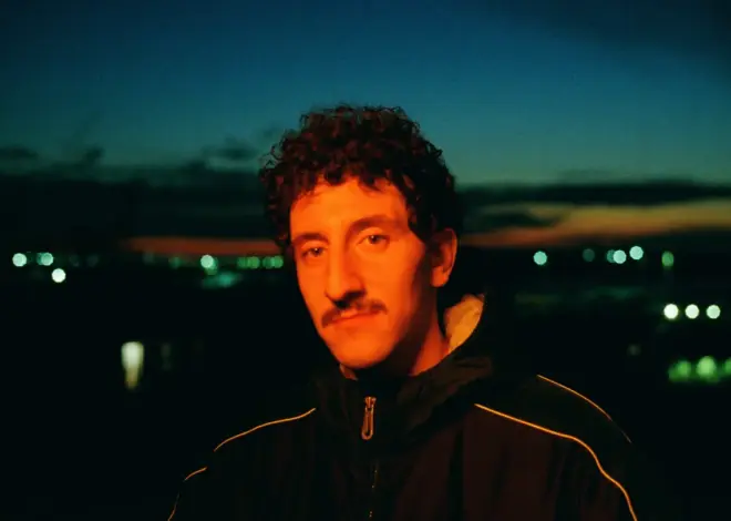 ‘Adults’ Star Malik Elassal on the Scene That Took Him 40 Takes and That Surprise Finale Hookup