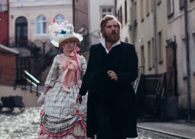 ‘The Idiot(s)’ Review: Aimee Lou Wood and Johnny Flynn Sparkle in a Playful, Indulgent Tribute to Fyodor Dostoevsky’s Underappreciated Wife