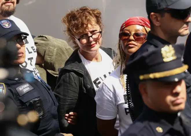 Susan Sarandon, Hannah Einbinder Detained at United Nations Netanyahu Protest