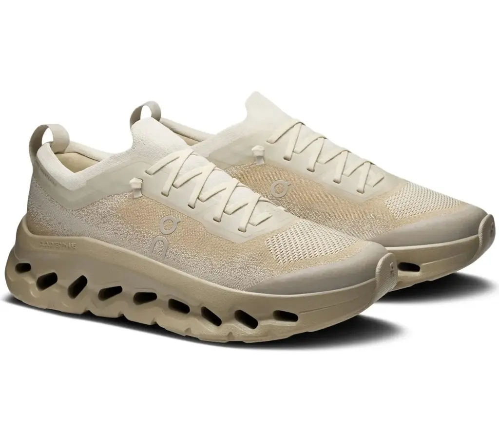 On Cloudtilt Moon Sneaker