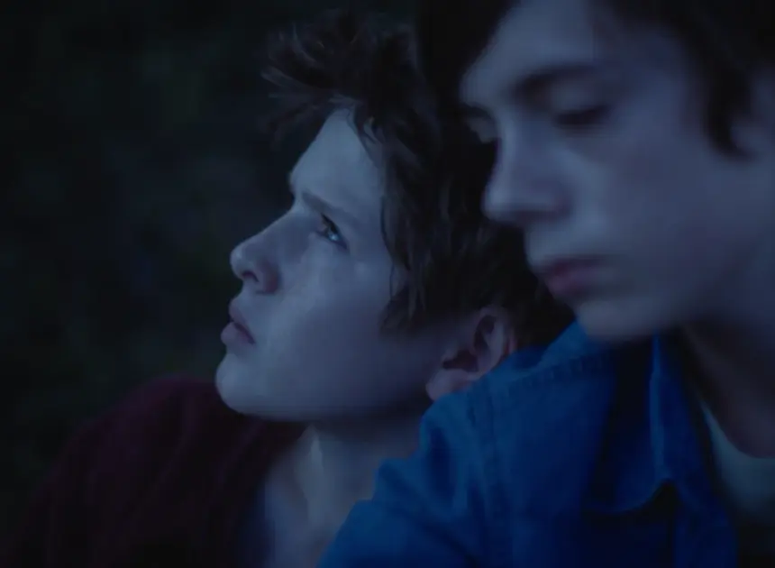 ‘Eklipse’ Mixes the Autobiographical and Fictional to Explore AIDS Taboos and Fear of Social Exclusion